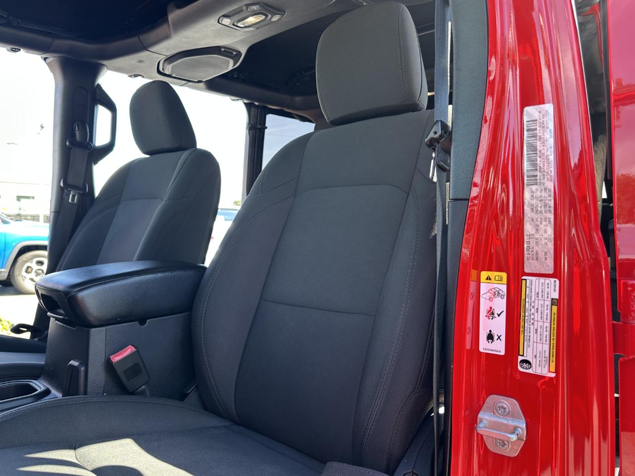 Jeep Wrangler Unlimited Sport 4WD 2018