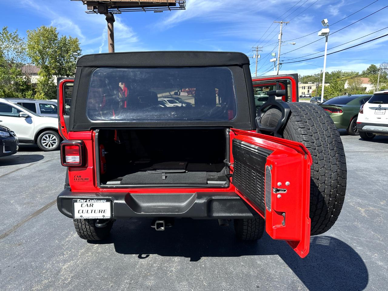 Jeep Wrangler Unlimited Sport 4WD 2018