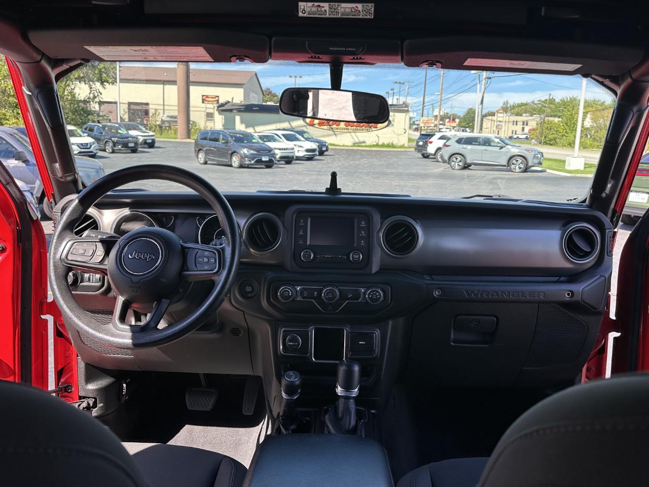 Jeep Wrangler Unlimited Sport 4WD 2018