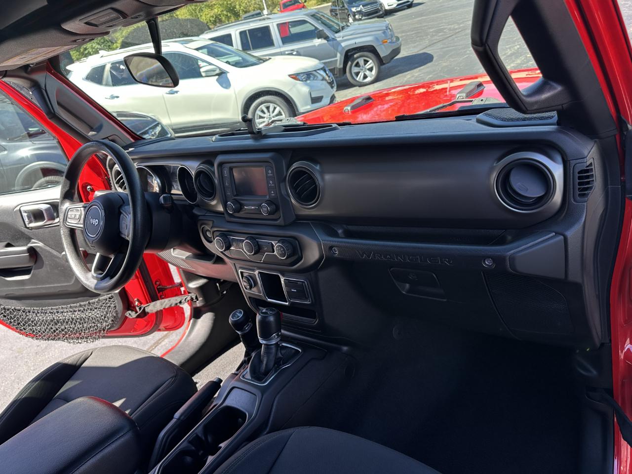 Jeep Wrangler Unlimited Sport 4WD 2018