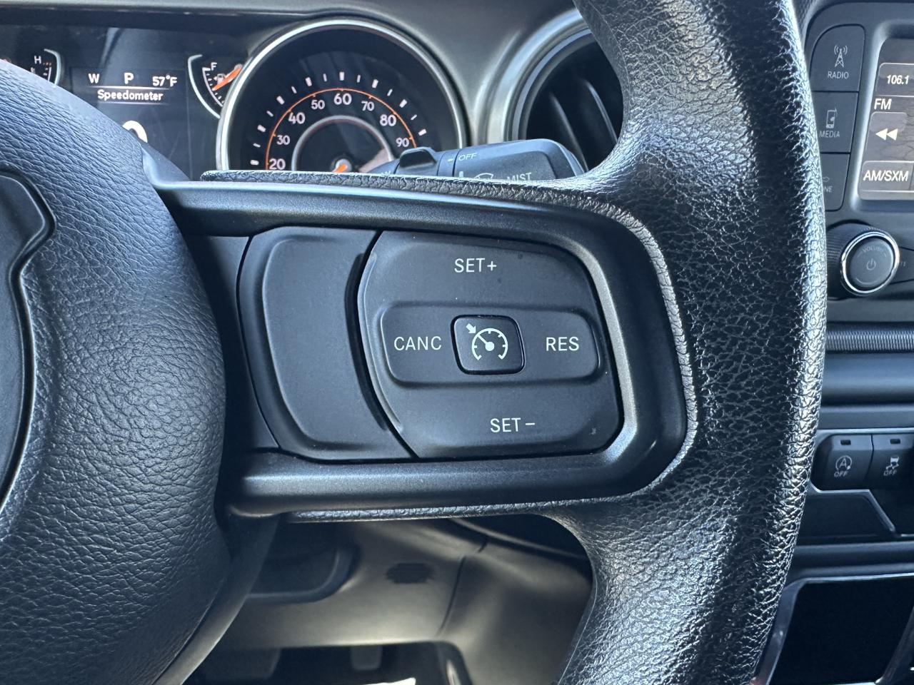 Jeep Wrangler Unlimited Sport 4WD 2018
