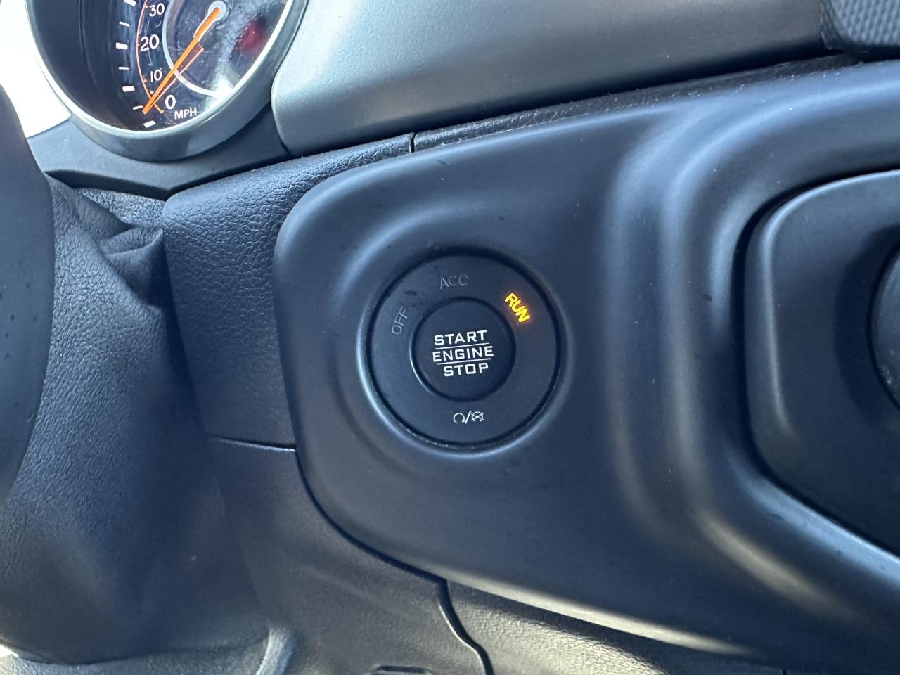 Jeep Wrangler Unlimited Sport 4WD 2018