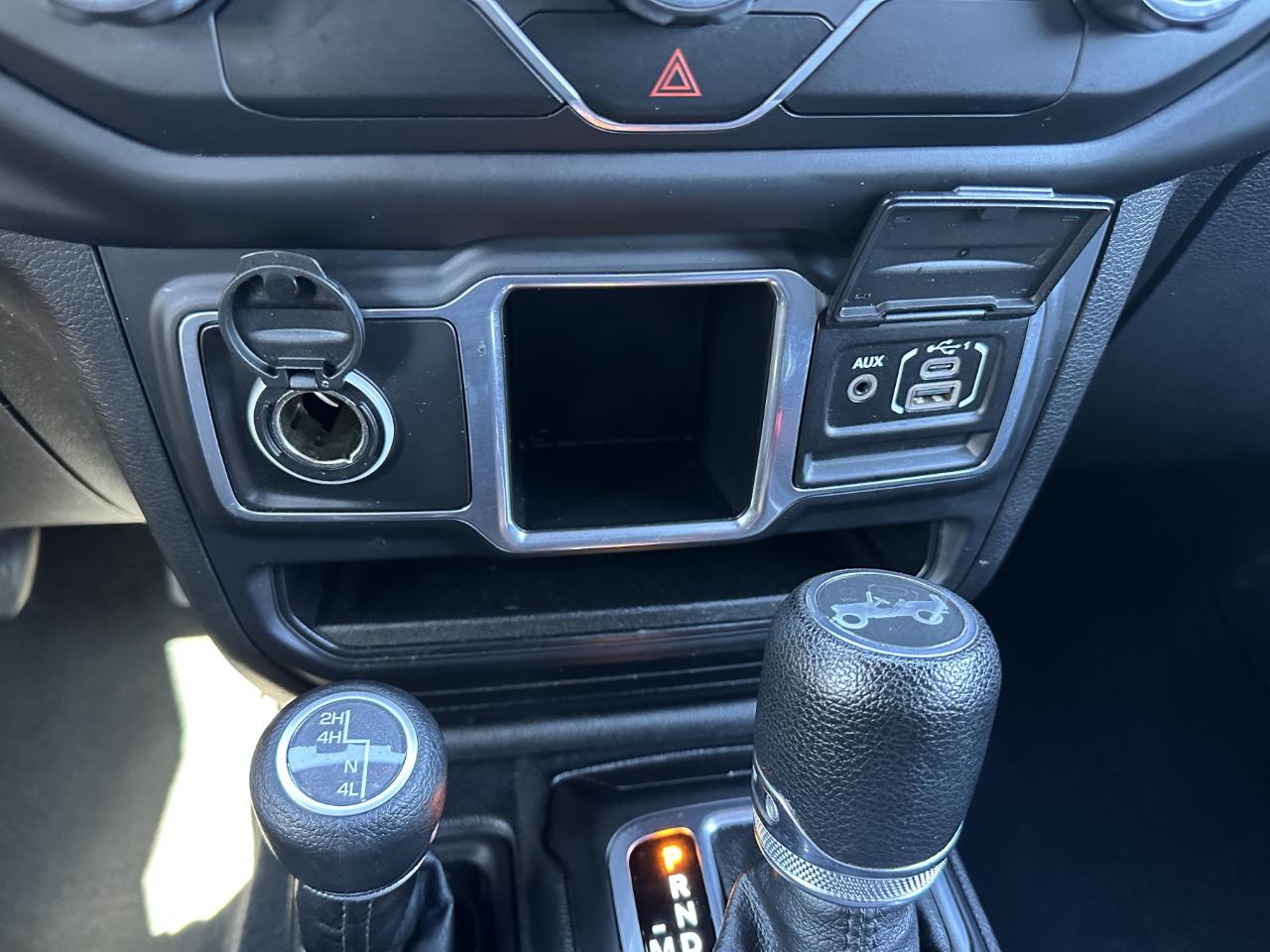 Jeep Wrangler Unlimited Sport 4WD 2018