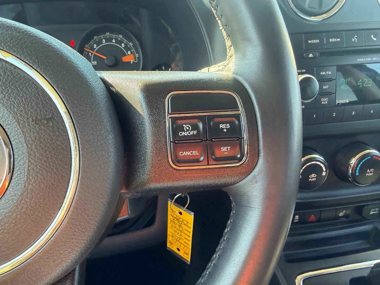 Jeep Patriot 4WD 4dr Latitude 2015