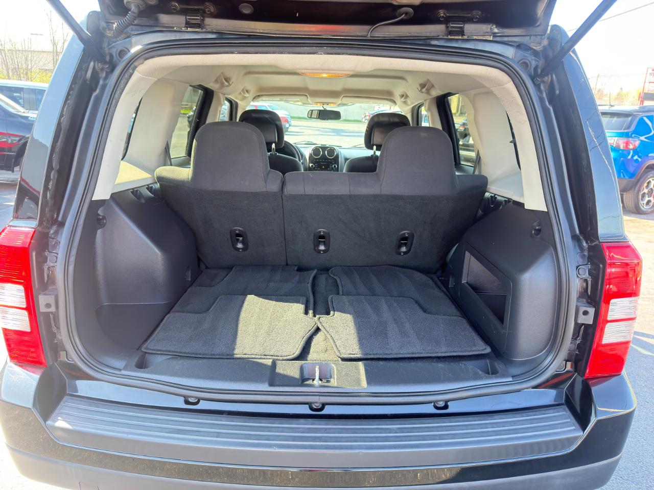 Jeep Patriot 4WD 4dr Latitude 2015