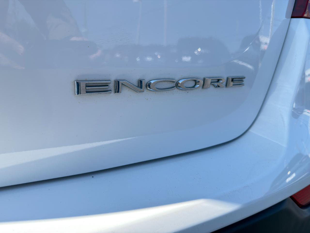 Buick Encore  2020