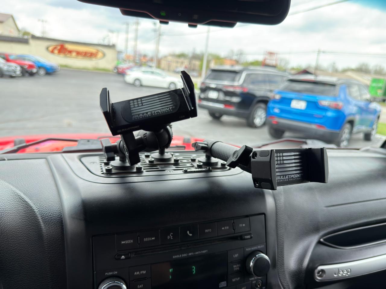 Jeep Wrangler 4WD 2dr Sahara 2017