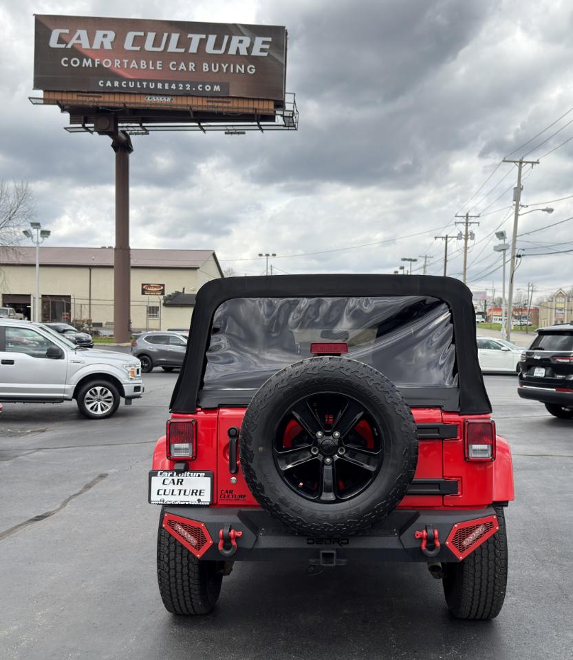 Jeep Wrangler 4WD 2dr Sahara 2017