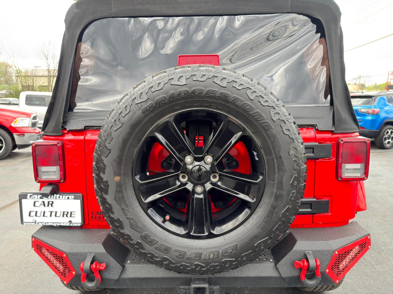 Jeep Wrangler 4WD 2dr Sahara 2017