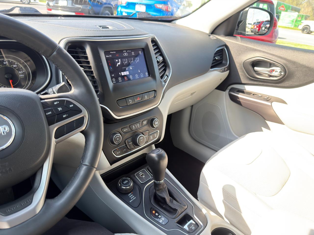 Jeep Cherokee Latitude Lux 4WD 2021