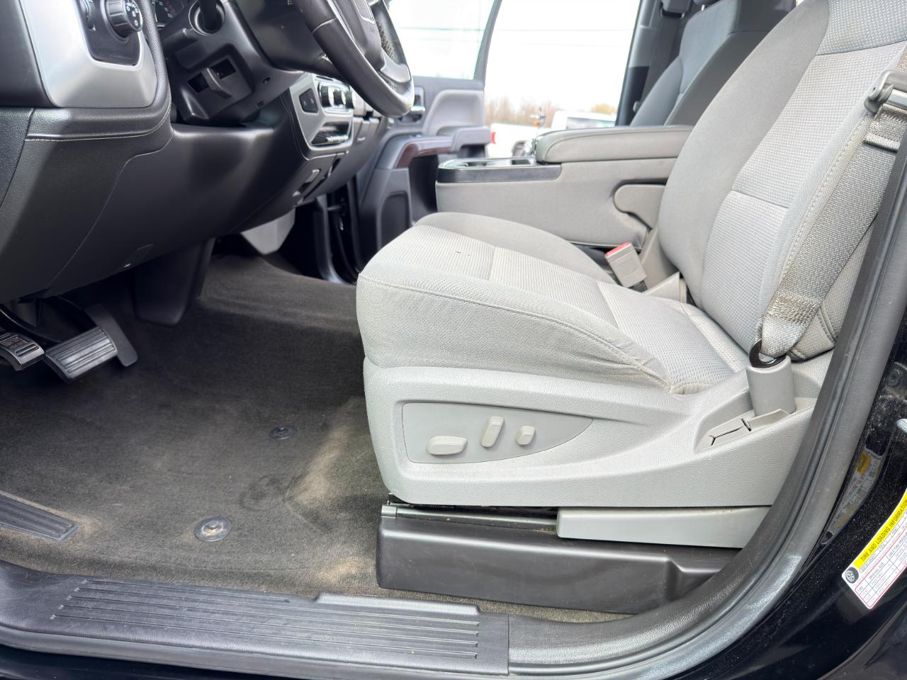 GMC Sierra 1500 SLE Double Cab 4WD 2016