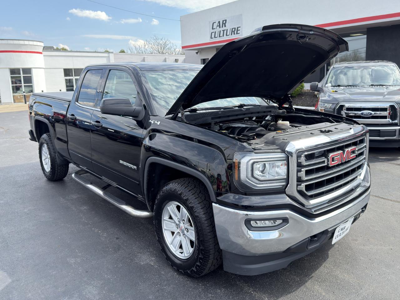 GMC Sierra 1500 SLE Double Cab 4WD 2016