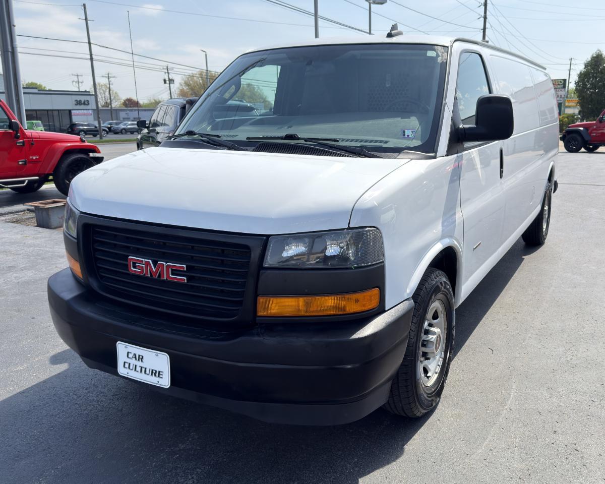 GMC Savana  2018