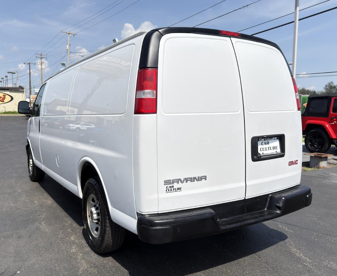 GMC Savana  2018