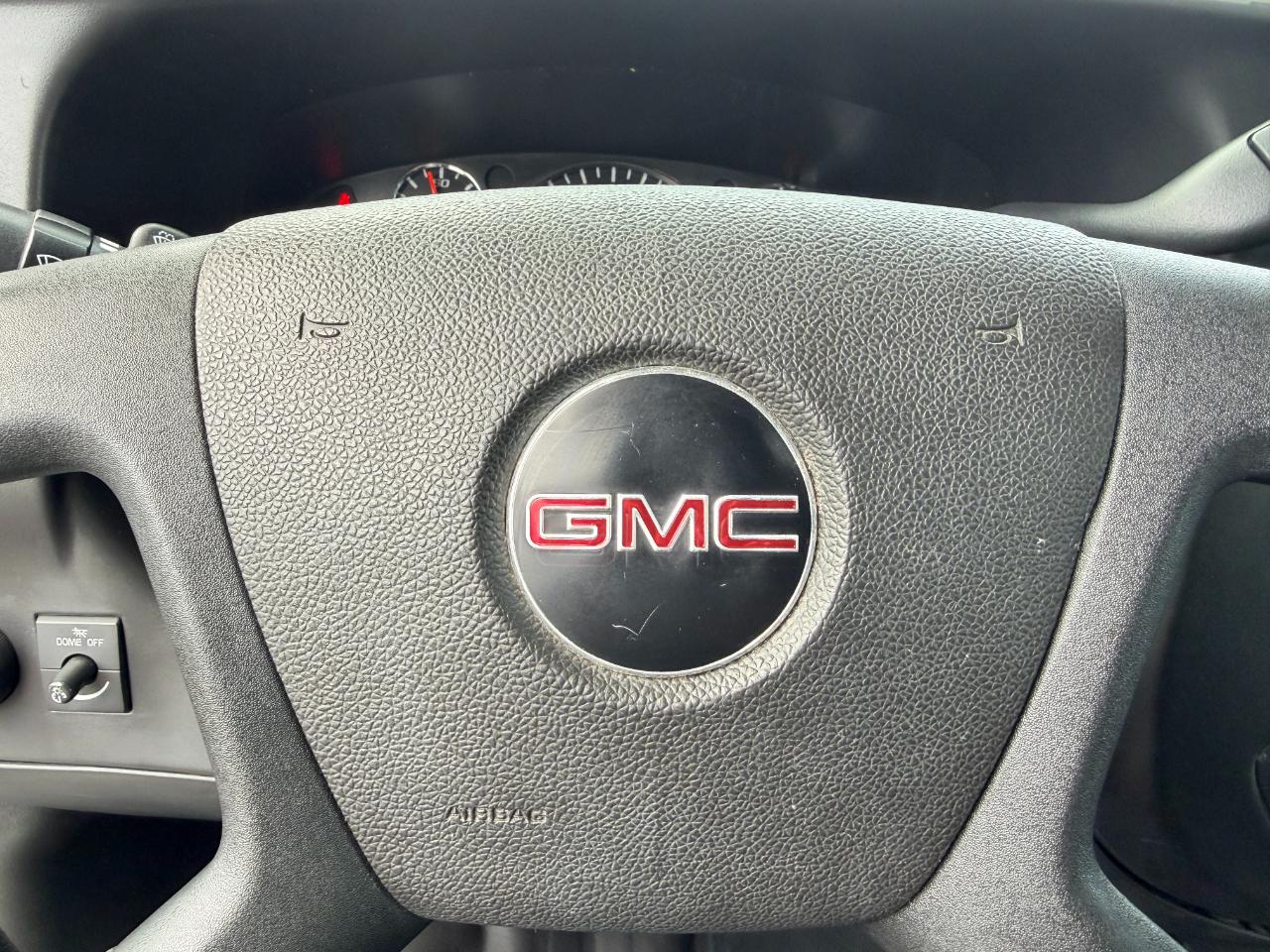 GMC Savana  2018