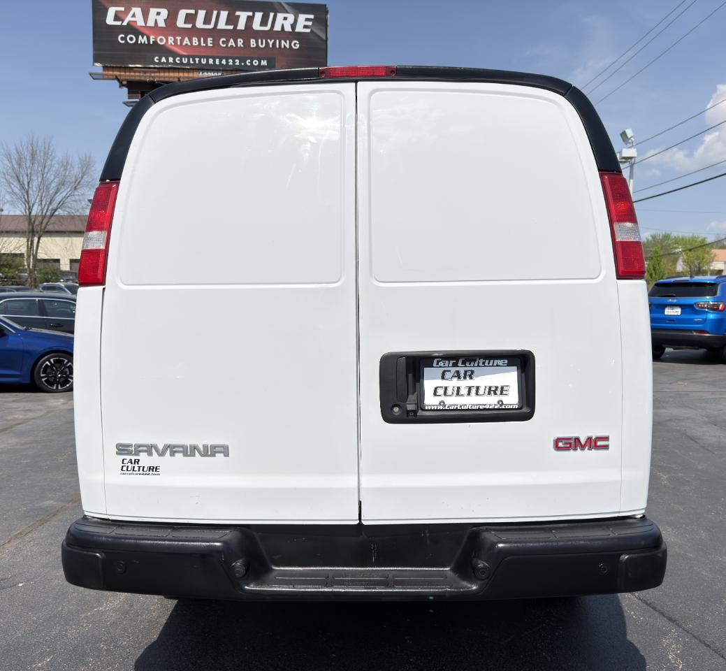 GMC Savana  2018