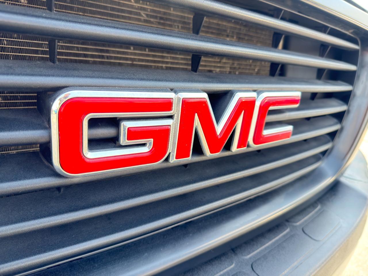GMC Savana  2018