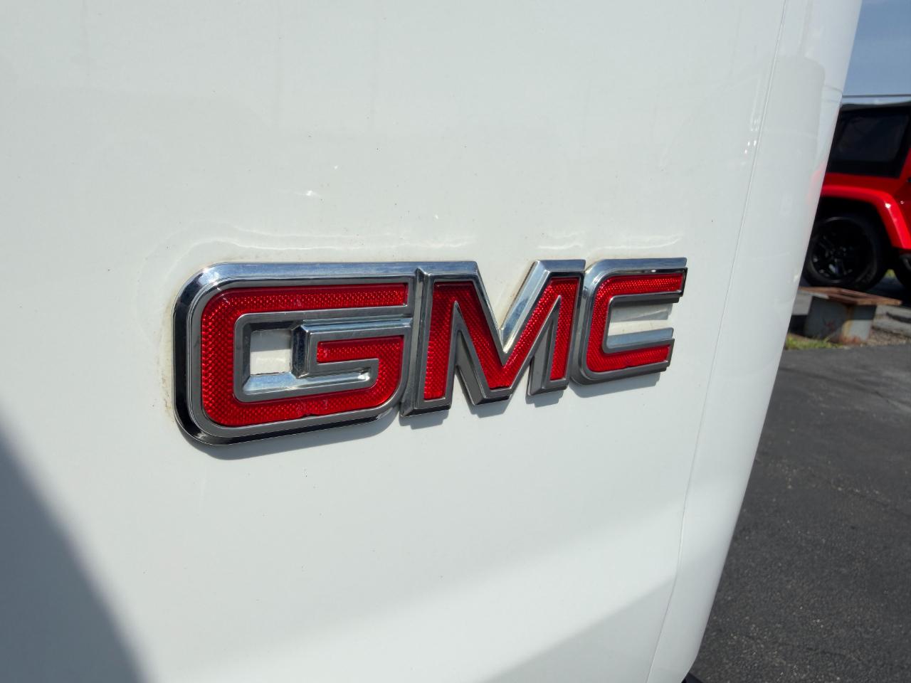 GMC Savana  2018