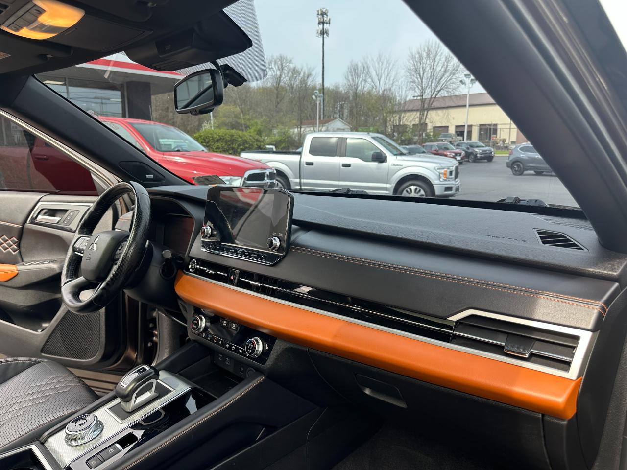 Mitsubishi Outlander SEL AWD 2022