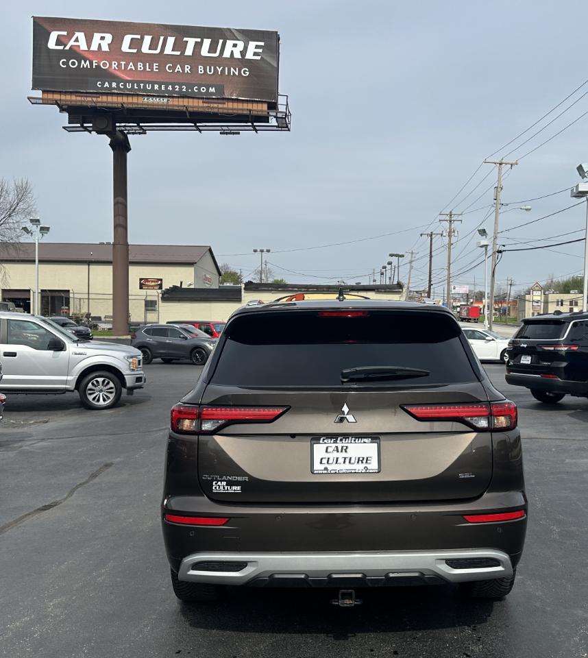 Mitsubishi Outlander SEL AWD 2022