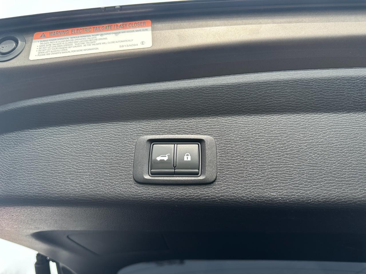 Mitsubishi Outlander SEL AWD 2022