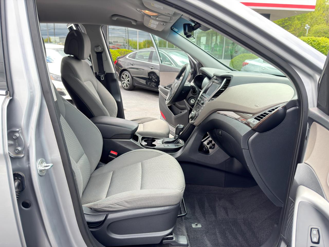 Hyundai Santa Fe XL SE AWD 2019
