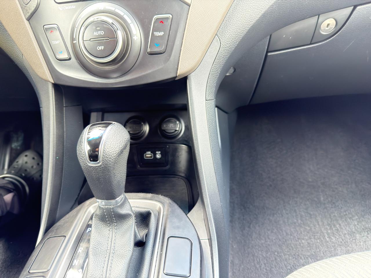 Hyundai Santa Fe XL SE AWD 2019