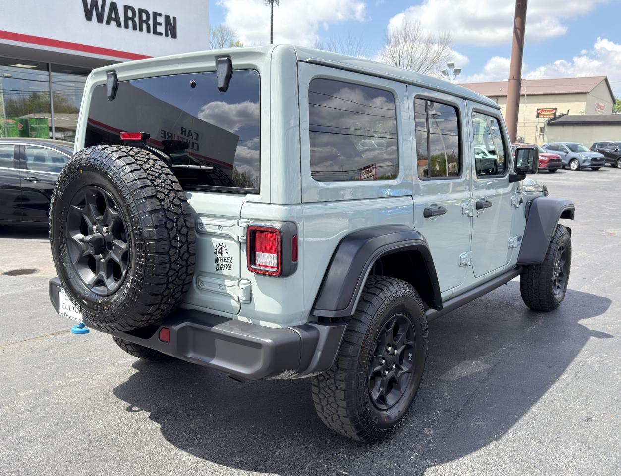 Jeep Wrangler 4xe Willys 4x4 2023