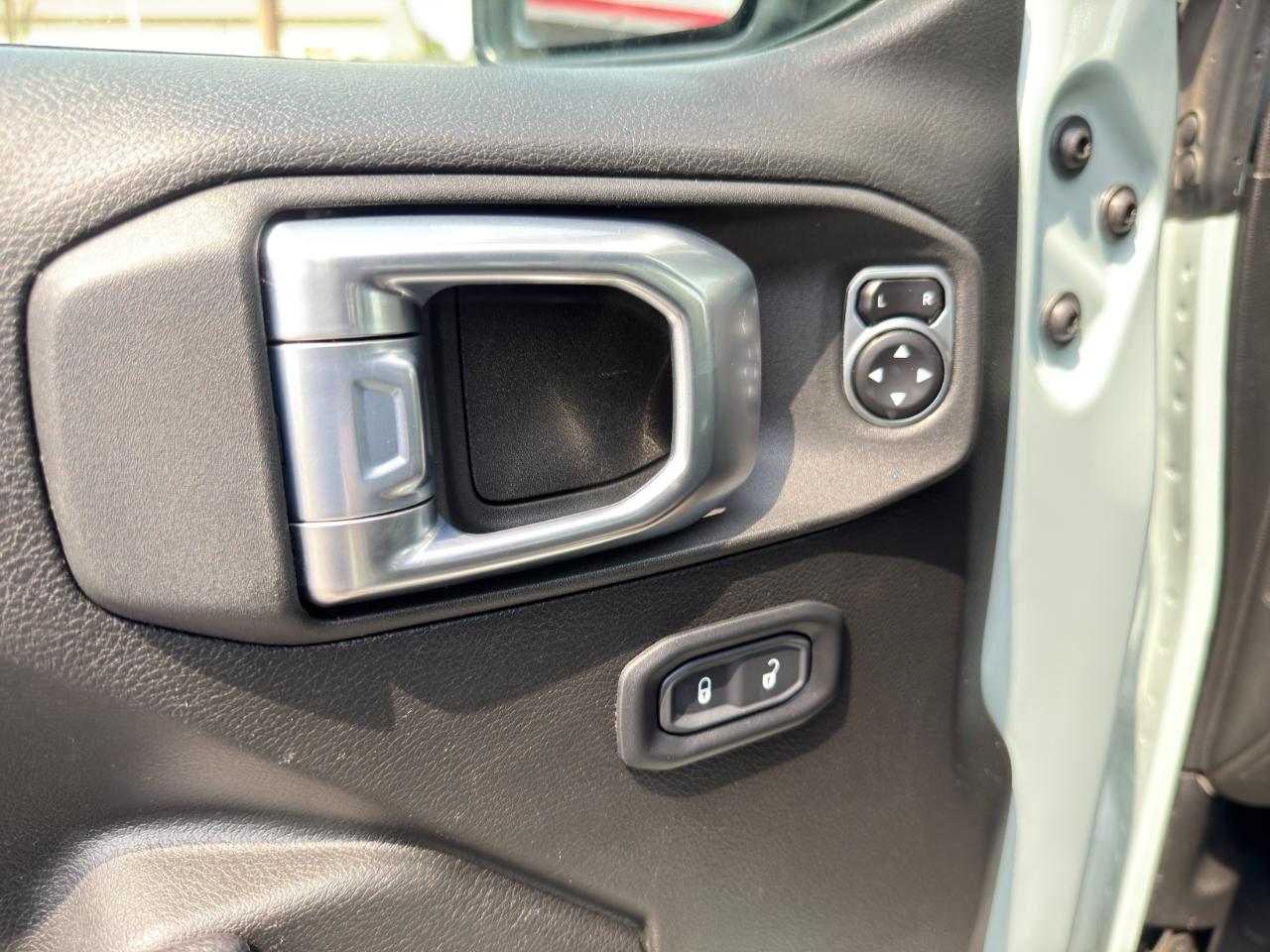 Jeep Wrangler 4xe Willys 4x4 2023