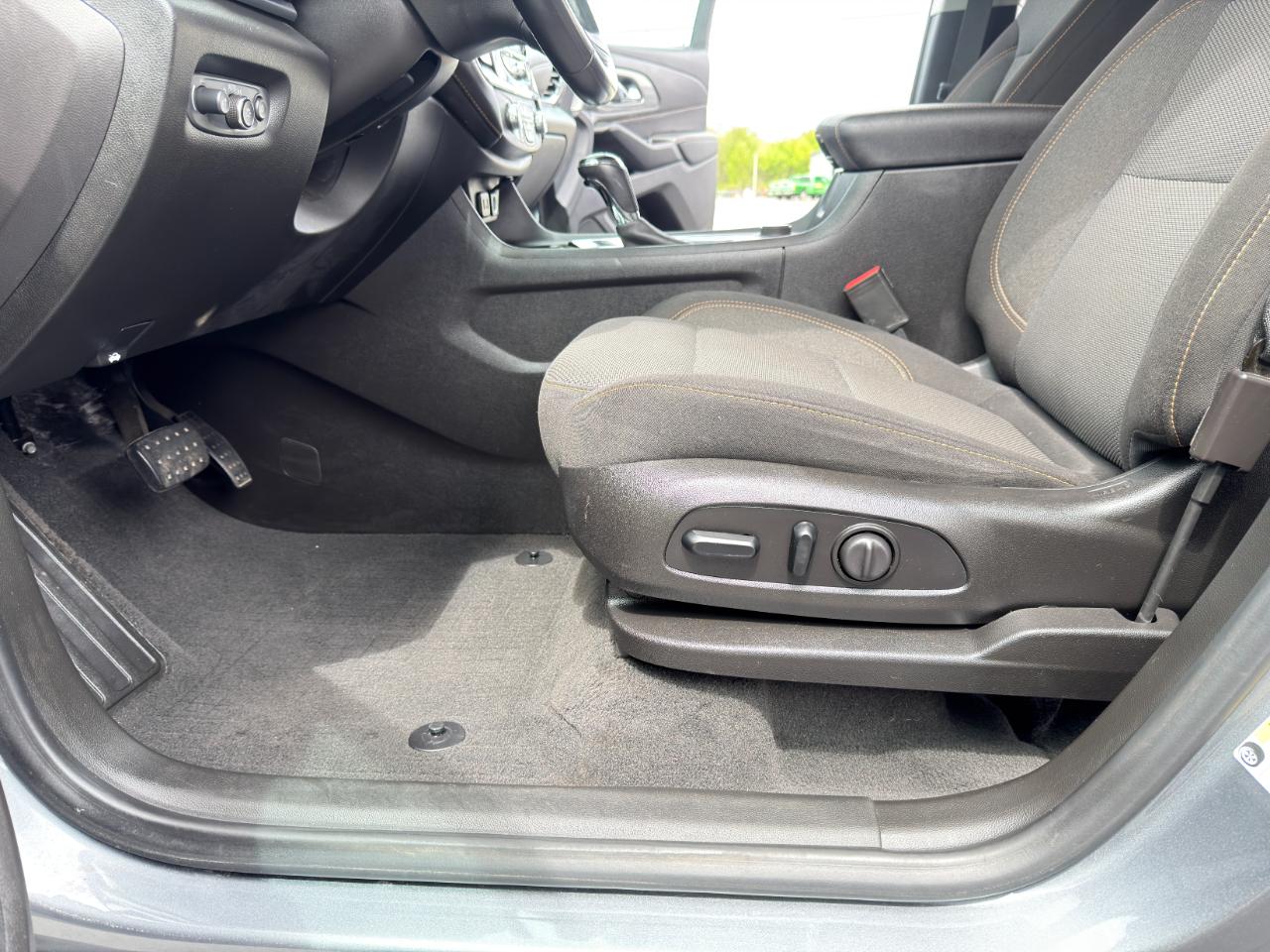Chevrolet Traverse AWD 4dr LT 2019