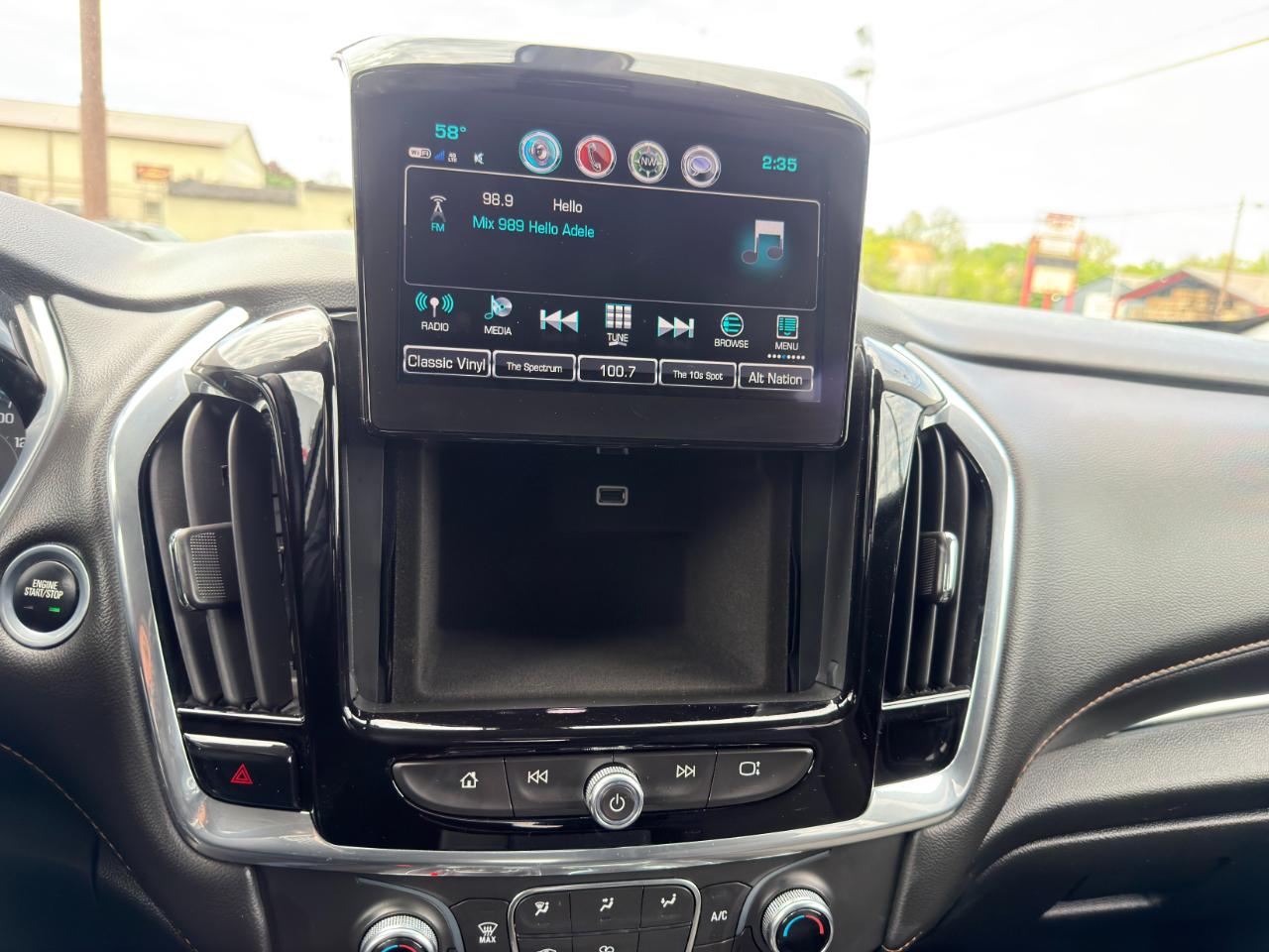Chevrolet Traverse AWD 4dr LT 2019