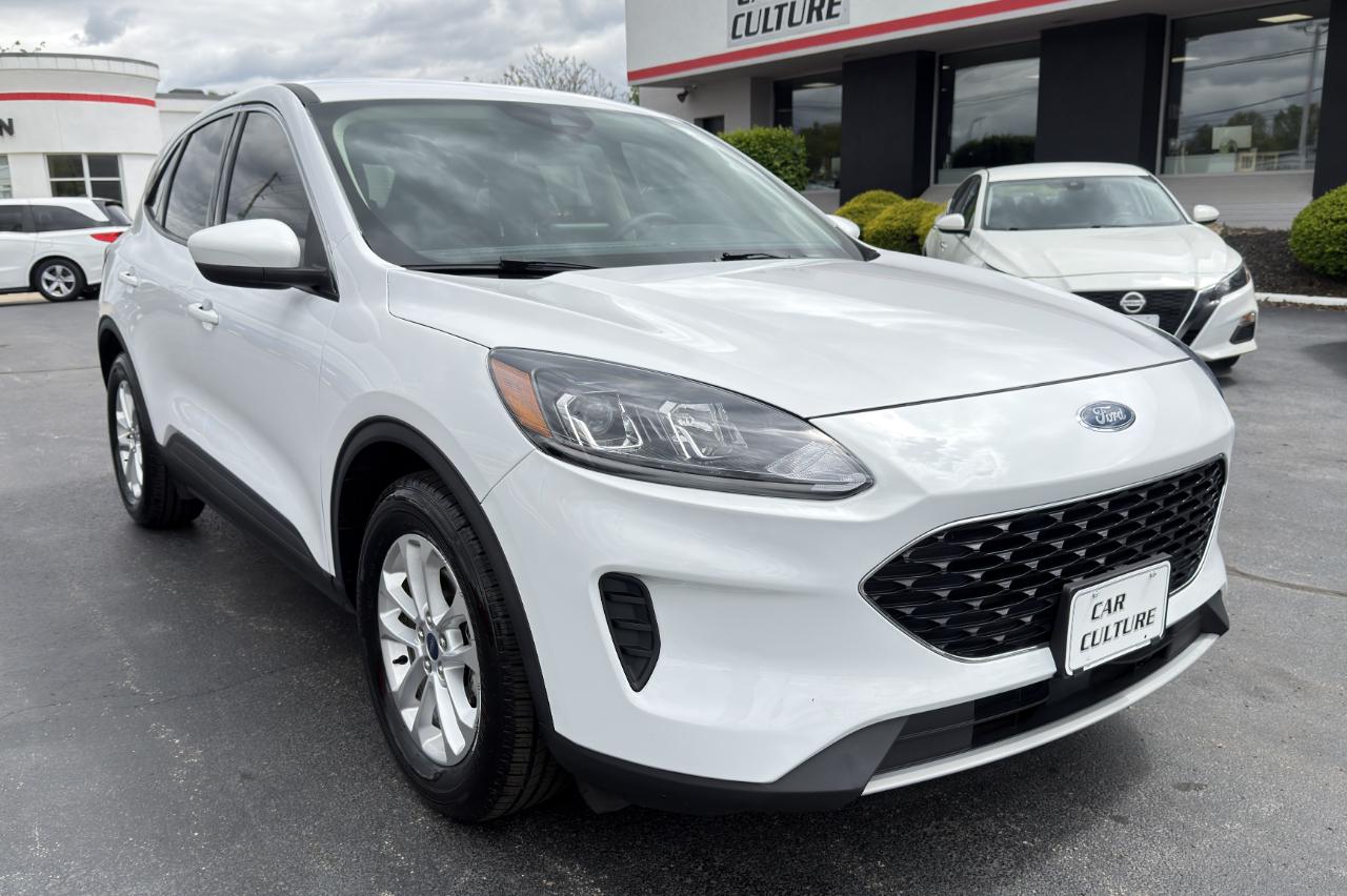 Ford Escape FWD 4dr SE 2020