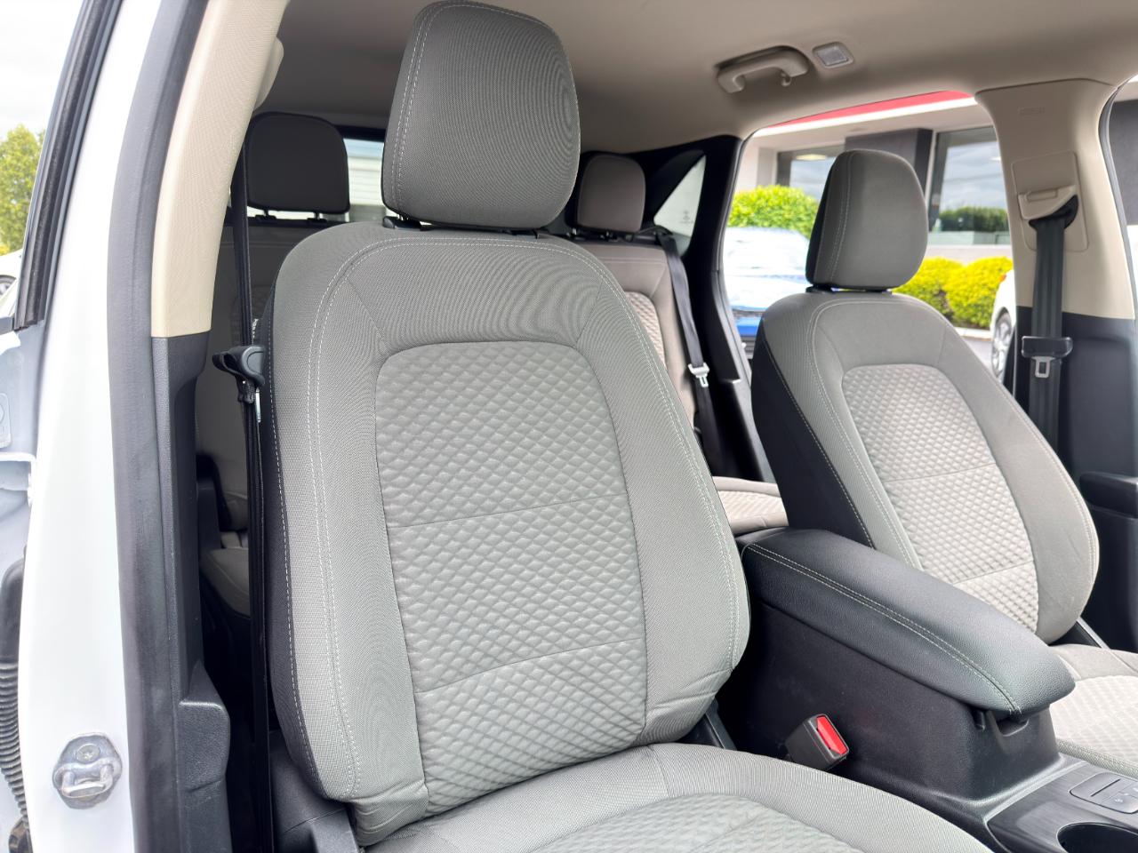 Ford Escape FWD 4dr SE 2020
