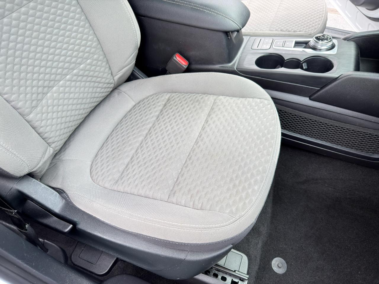 Ford Escape FWD 4dr SE 2020