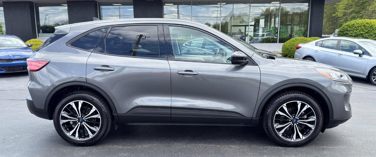 Ford Escape SE 4D SUV 4WD 2022
