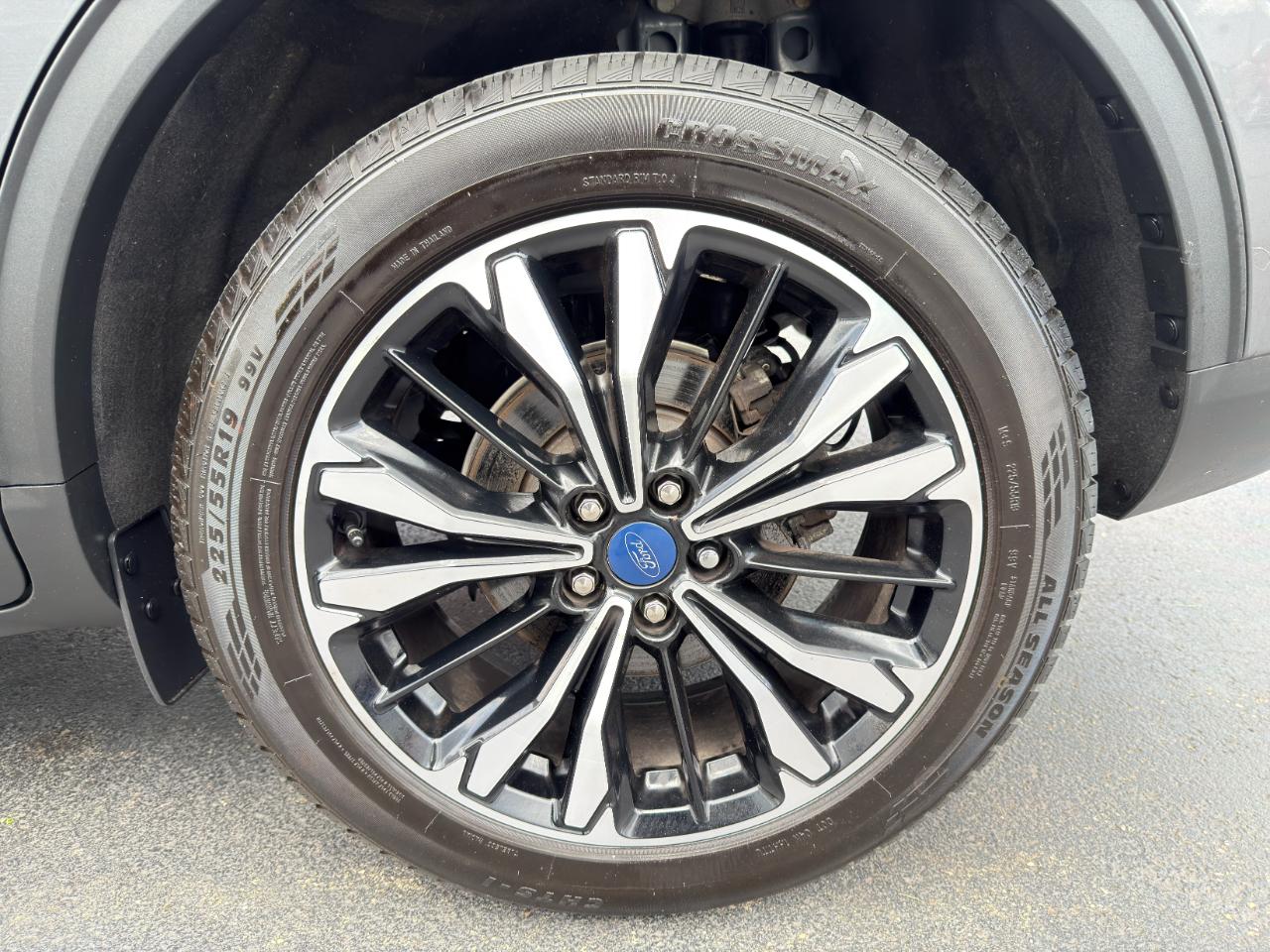 Ford Escape SE 4D SUV 4WD 2022