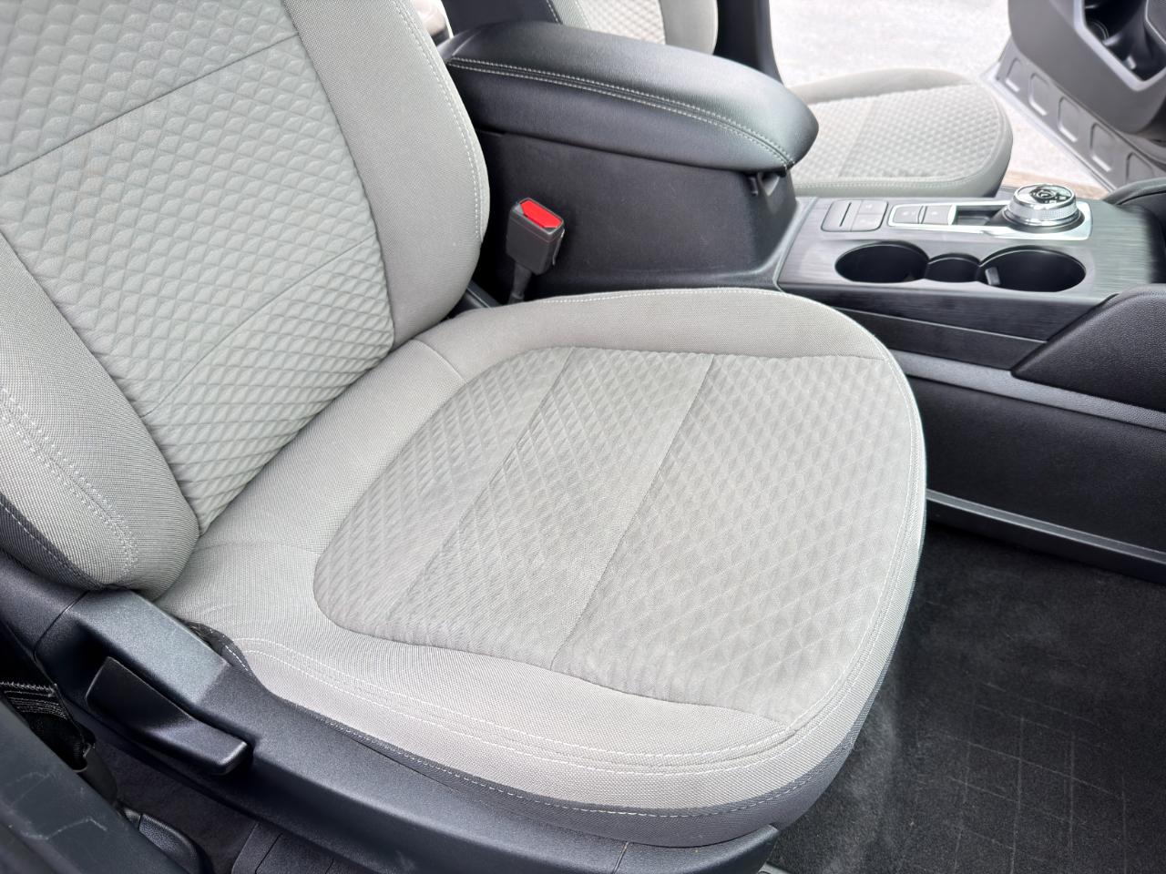Ford Escape SE 4D SUV 4WD 2022