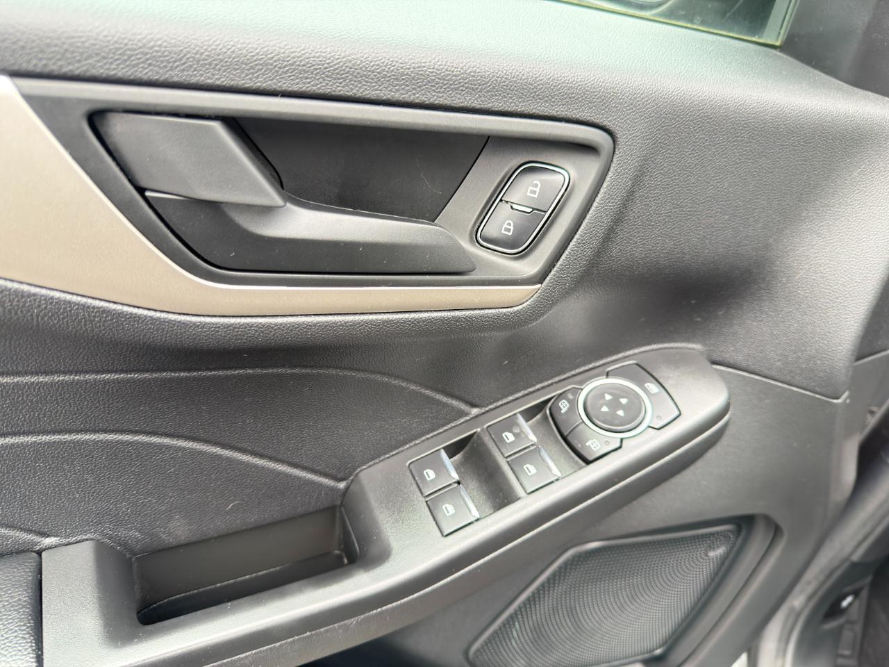 Ford Escape SE 4D SUV 4WD 2022