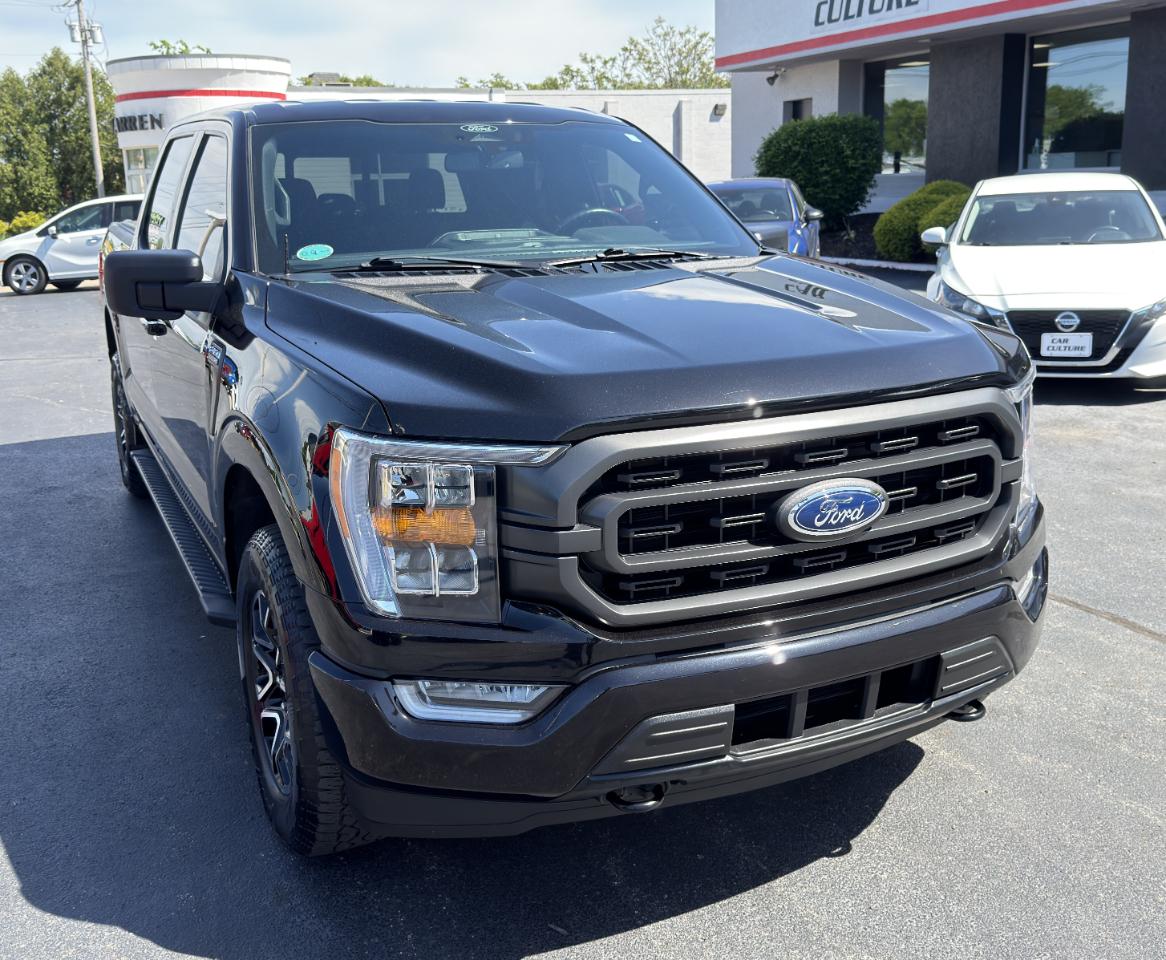 Ford F-150 XLT SuperCrew 4WD 2022