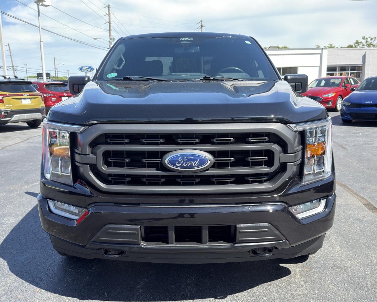 Ford F-150 XLT SuperCrew 4WD 2022