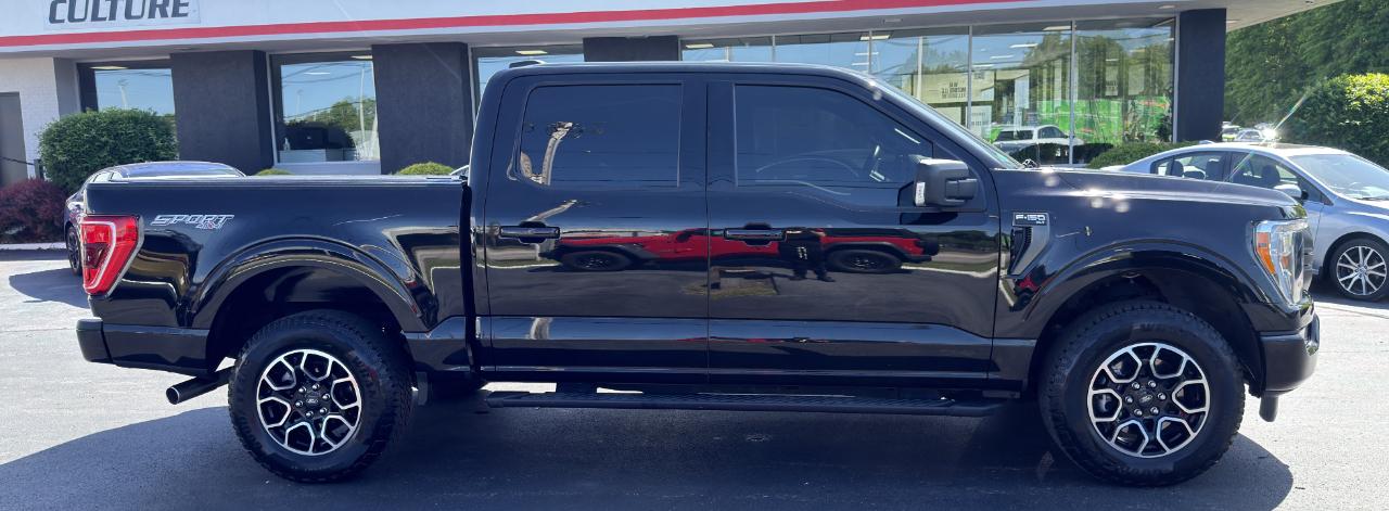 Ford F-150 XLT SuperCrew 4WD 2022