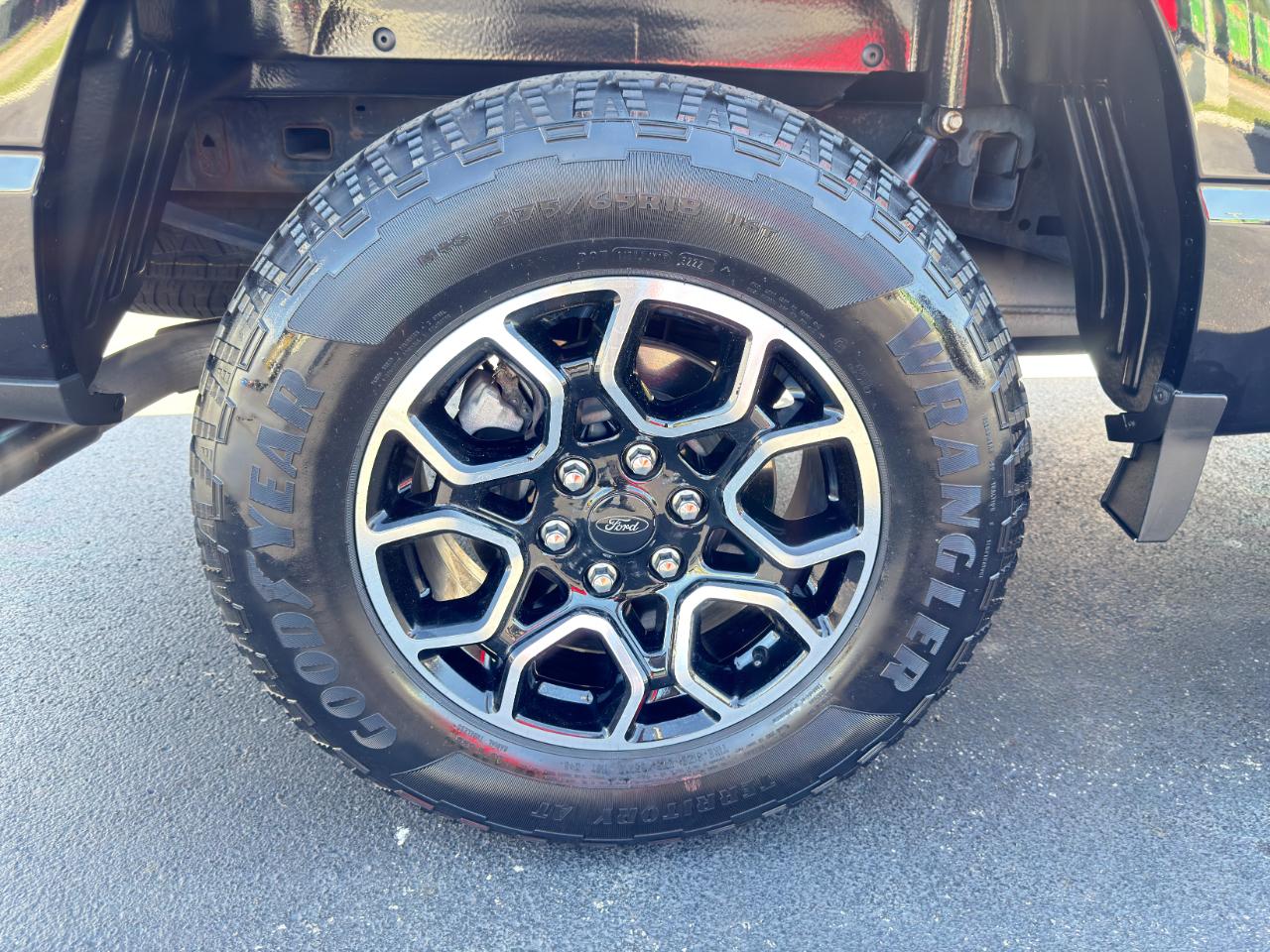 Ford F-150 XLT SuperCrew 4WD 2022