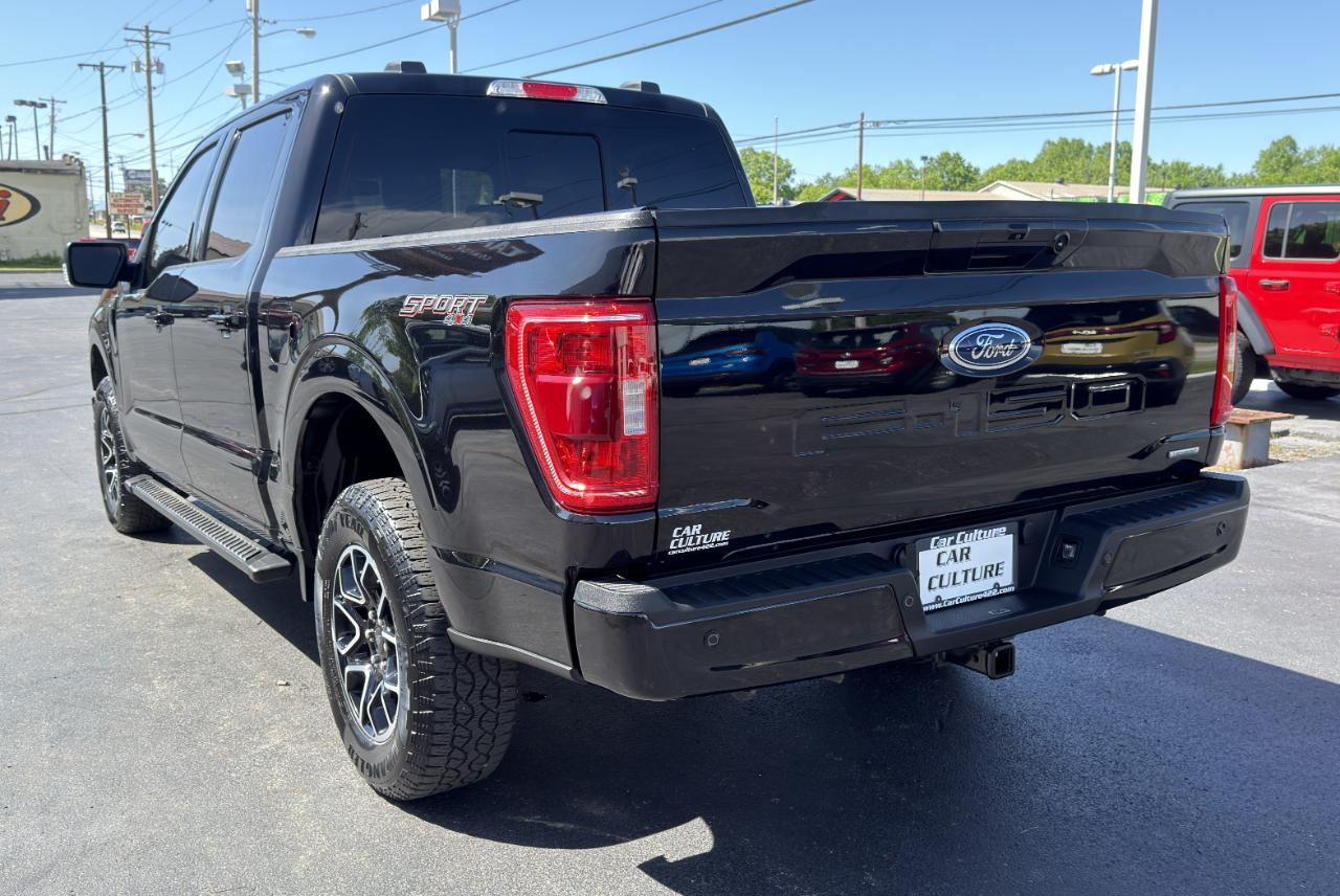 Ford F-150 XLT SuperCrew 4WD 2022