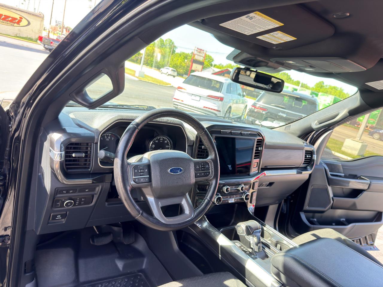 Ford F-150 XLT SuperCrew 4WD 2022