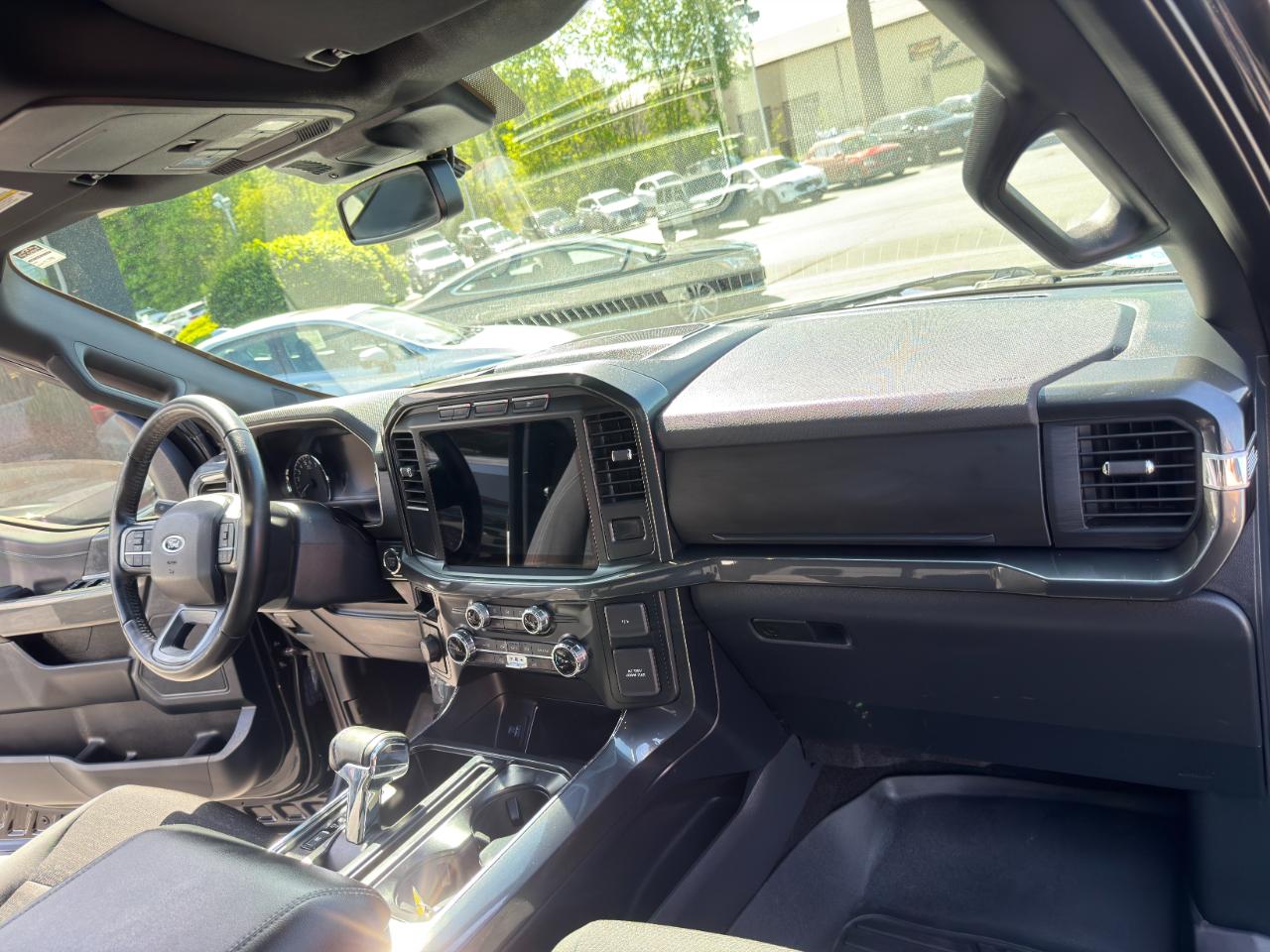 Ford F-150 XLT SuperCrew 4WD 2022