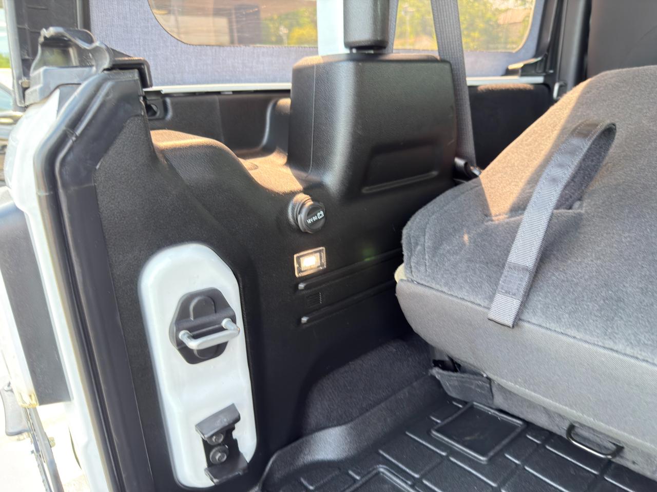 Jeep Wrangler Willys Sport 2 Door 4x4 2021