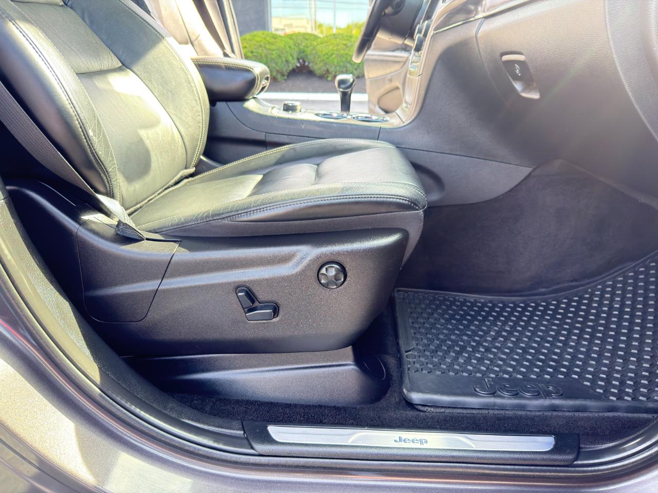 Jeep Grand Cherokee Limited 4WD 2015