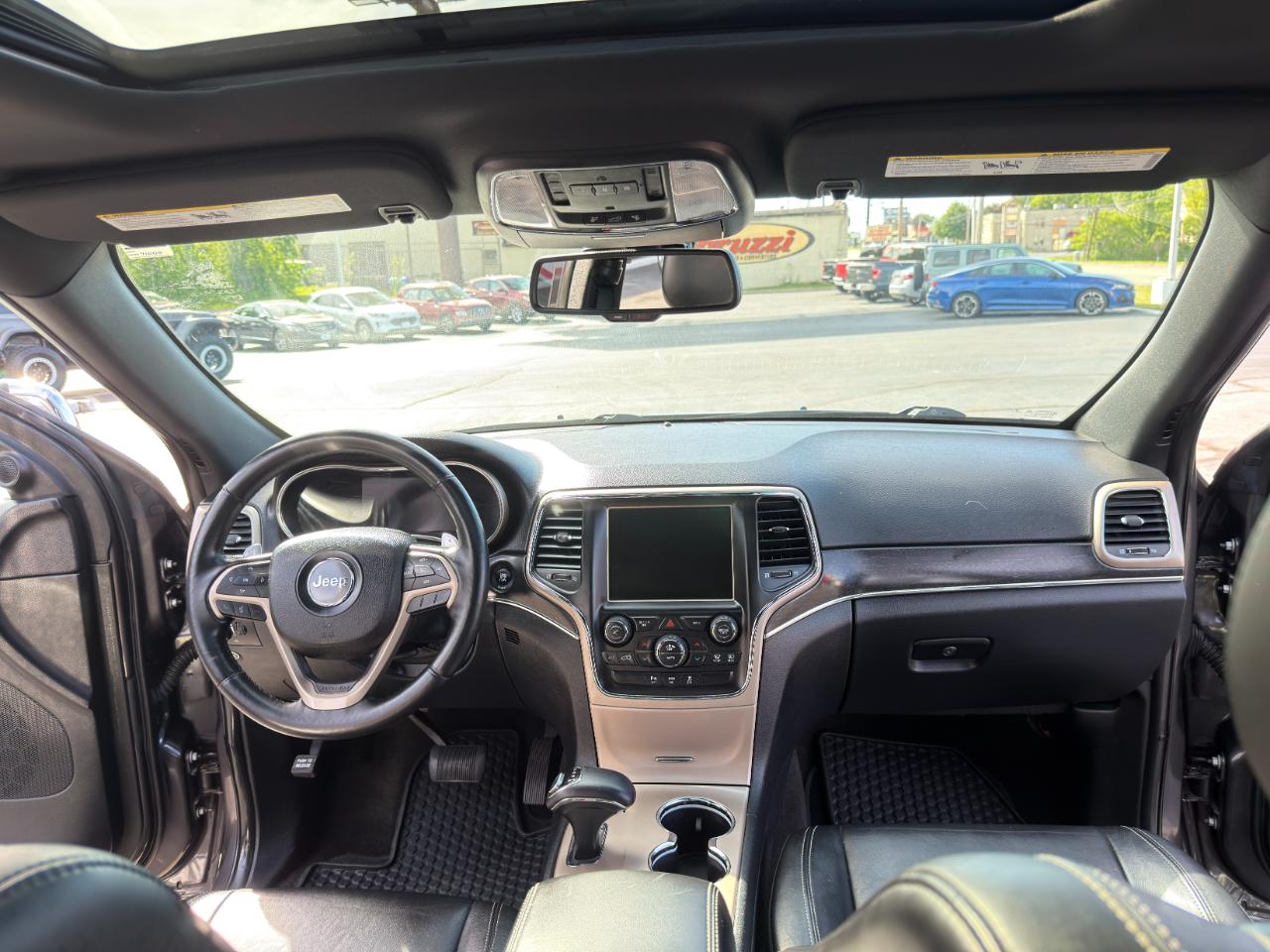 Jeep Grand Cherokee Limited 4WD 2015