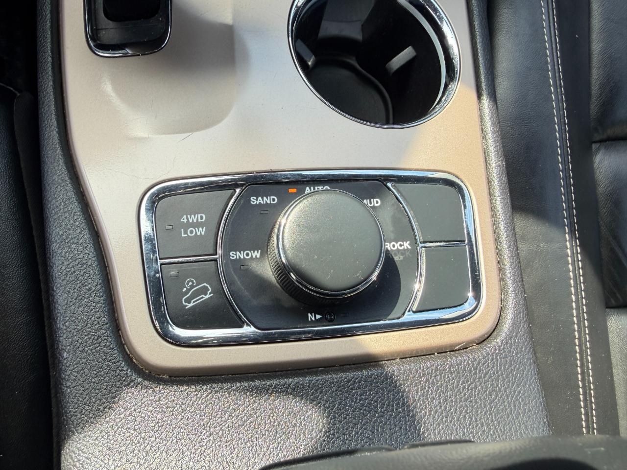 Jeep Grand Cherokee Limited 4WD 2015