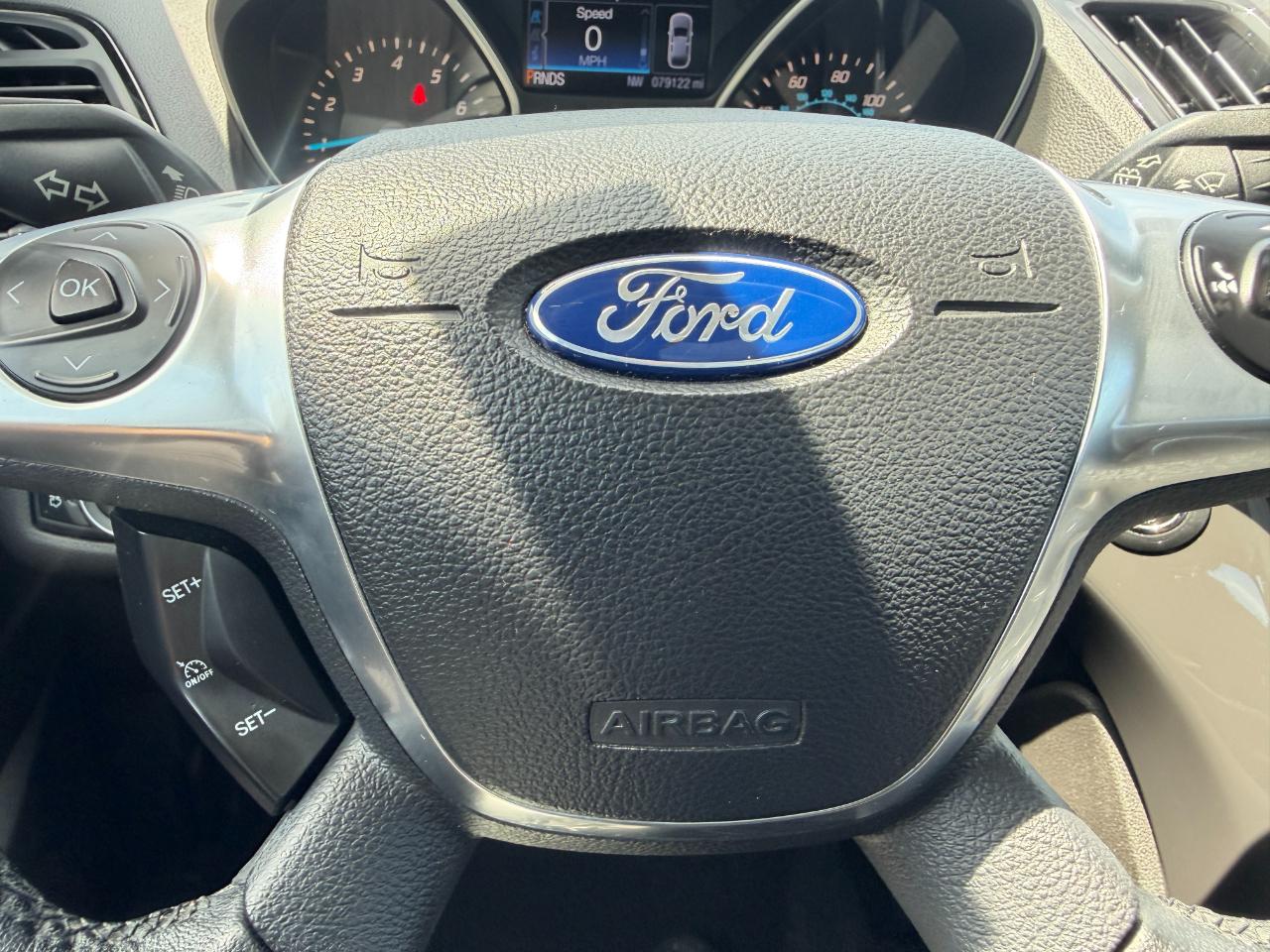 Ford Escape Titanium AWD 2016